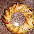 El cooksnap de Stefany Rodríguez cuando hizo Pan casero paso por paso: Jala. TRENZAS DE CINNAMON ROLL!.
