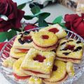 کوک اسنپ رادمهرآوه بعد از امتحان کردن شیرینی مشهدی های خوشمزه.