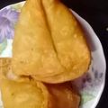 Anju Dhir का कुकस्नैप जब उन्होंने समोसे (Samose recipe in hindi) बनाया था।