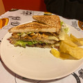 El cooksnap de Felix Nieto Pozo cuando hizo Sándwich club de pollo.