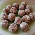Vicky Hevesi Cooksnap-ja, amikor elkészítette a(z) RÉPATORTA GOLYÓ HÚSVÉTRA (CUKORMENTES, TELJES KIŐRLÉSŰ) receptet.