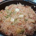 pinky makhija का कुकस्नैप जब उन्होंने वेज पुलाव (veg pulao recipe in Hindi) बनाया था।
