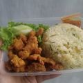 Cooksnap dari FebRischaa untuk resep Nasi Daun jeruk Ayam crispy dan sambel korek