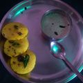 Rekha का कुकस्नैप जब उन्होंने कटोरी ढोकला (Katori Dhokla recipe in hindi) बनाया था।