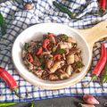 Cooksnap dari Wiji Ummu Hafshah untuk resep Tumis cumi asin