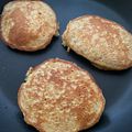 Cooksnap dari Januar Tias Mandasari untuk resep Banana Oatmeal Souffle Pancake (Diet) 293 kal