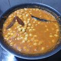 Madhu Gandhi's cooksnap of when they made છોલે ભટુરે (Chhole Bhature Recipe In Gujarati).