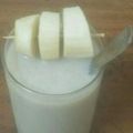 Pina Mandaliya's cooksnap of when they made બનાના મિલ્ક શેક (Banana Milk Shake Recipe In Gujarati).