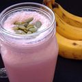  Vedangi Kokate's cooksnap of when they made Banana Rose Smoothy.