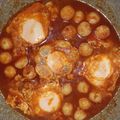 Cooksnap sarah semasa beliau membuat Sambal tumis telur pecah.