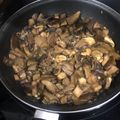 El cooksnap de luismi117 cuando hizo Salteado de setas y champiñones con miel.