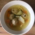 Bogárka78 Cooksnap-ja, amikor elkészítette a(z) Zöldségleves húsgombóccal receptet.