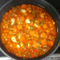 El cooksnap de Lys73 cuando hizo Garbanzos con verduras y pollo.
