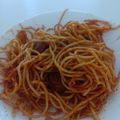 El cooksnap de Ainoa Amate Morales cuando hizo Espaguetis con salsa de tomate y salchichas.