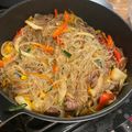 Kanaaneko 's cooksnap of when they made Japchae - Korean vermicelli with meat and vegetables.
