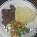 christelle.m.landu's cooksnap of when they made fried pork chops.