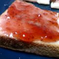 koko✨xyb@いつもありがと😊's cooksnap of when they made そのままパンにジャムとシナモン.