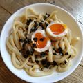 yunapi☆'s cooksnap of when they made 5分で完成＊濃厚やみつき油そば風うどん.