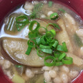 猫のミイヤ's cooksnap of when they made 旨い！ごま油で炒める✨茄子のお味噌汁.