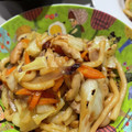 __st__'s cooksnap of when they made 簡単♪醤油ベースの美味しい焼きうどん♡.