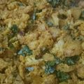 Farhat का कुकस्नैप जब उन्होंने आलू गोभी की सब्जी (aloo Gobi ki sabzi recipe in Hindi) बनाया था।