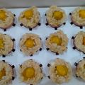 Cooksnap của Phạm Hồng Nhung khi họ làm theo món Bông lan trứng muối|Salted egg cupcake🥚🧁🌼