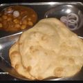  Chef Richa pathak. का कुकस्नैप जब उन्होंने छोले भटूरे(chole bhature recipe in hindi) बनाया था।