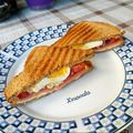 Cooksnap από 𝒳𝓇𝓊𝓈𝑜𝓊𝓁𝒶 𝒦𝑜𝓃𝓉𝑜𝓅𝑜𝓊𝓁𝑜𝓊 στη συνταγή Τοστάκι με αυγό