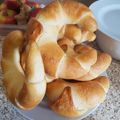 Alexa Moticska Nagyné Cooksnap-ja, amikor elkészítette a(z) Sós kifli, akárcsak a pékségből receptet.