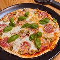 Cooksnap của Dory khi họ làm theo món Pizza đế mỏng với hành tây, tỏi, và cà chua thân gỗ