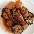 Cooksnap από nitsa στη συνταγή Μοσχάρι με μελιτζάνες και πατάτες στην κατσαρόλα