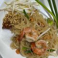 Ploy Nuchanat's cooksnap of when they made เส้นเล็กผัดไทกุ้งสด.