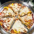 chaitali ghatak का कुकस्नैप जब उन्होंने पिज़्ज़ा(Pizza recipe in Hindi) बनाया था।