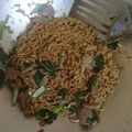 Cooksnap dari Dwirahayu Budi Widyastuti untuk resep Mie goreng Jawa pedas, nagih banget.