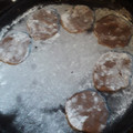 El cooksnap de mnoelia996 cuando hizo Galletitas de chocolate. Fácil, rico, y con pocos ingredientes😋.