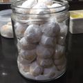 Cooksnap dari Mommy Ika untuk resep Putri Salju Keju Lumer