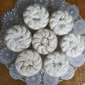 Cooksnap dari erlabeti untuk resep Kue putri salju 1kg