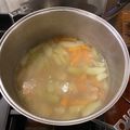 El cooksnap de Elmer Arrunategui cuando hizo Caldo de pollo con verduras.