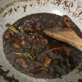 Cooksnap marwani ismail semasa beliau membuat Daging Masak Hitam.