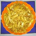 Anubha Dubey का कुकस्नैप जब उन्होंने नमकपारे (Namak para recipe in hindi) बनाया था।