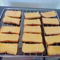 รูป Cooksnap ของ นู๋สาม ม๊ะมายย เมื่อเขาทำ ขนมปังเนยน้ำตาล Home made #เบเกอรี่ง่ายๆ