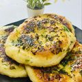 Cooksnap dari Juliana Tendeas untuk resep Garlic Butter Naan