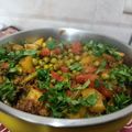 pinky makhija का कुकस्नैप जब उन्होंने स्पाइसी मसाला ब्रोकोली आलू की सब्ज़ी (spicy masala broccoli aloo ki sabzi recipe in Hindi) बनाया था।