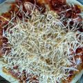 Cooksnap dari Tami Setiadji untuk resep Pizza sosis ekonomis homemade