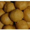 Meenakshi Verma's cooksnap of when they made Besan ladoo.