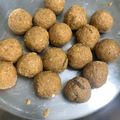 Mamta Malhotra का कुकस्नैप जब उन्होंने चूरमा लड्डू (churma ladoo recipe in Hindi) बनाया था।