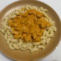 Mária Fincziczki Cooksnap-ja, amikor elkészítette a(z) Tejfölös csirkepaprikás receptet.
