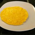 รูป Cooksnap ของ Marisa Rieker-Keereewong เมื่อเขาทำ ไข่เจียวแผ่นบาง