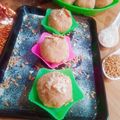 Lovely Agrawal का कुकस्नैप जब उन्होंने गोंद और आटा के लड्डू (gond aur atta ke ladoo recipe in Hindi) बनाया था।