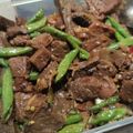 Cooksnap Zuraidah Abu Bakar semasa beliau membuat Daging Campuran Goreng Kicap dengan Brussels Sprout.
